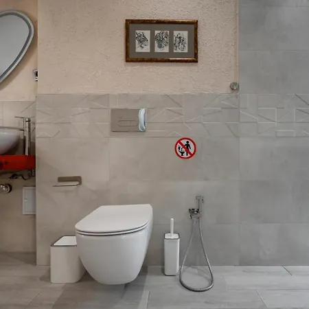 Artistic Loft With Amazing View