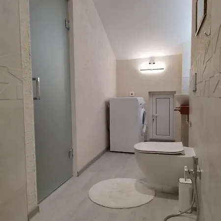 Appartamento Artistic Loft With Amazing View, Mrenicov