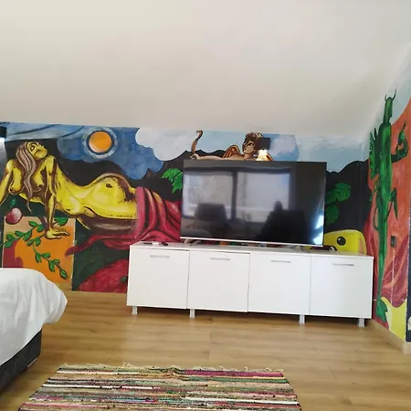 Artistic Loft With Amazing View *