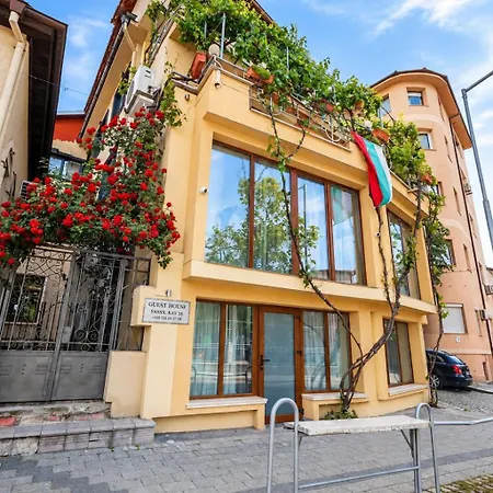 Artistic Loft Panoramic View Center Апартаменты *