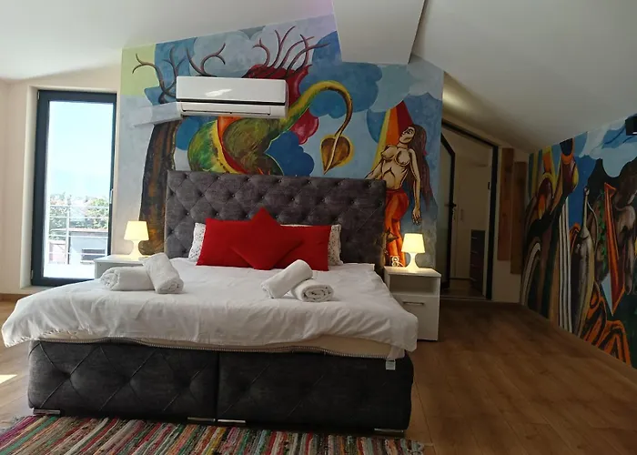 公寓 Artistic Loft With Amazing View 普罗夫迪夫