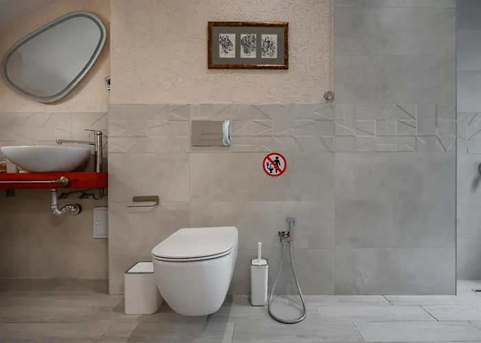 Artistic Loft With Amazing View