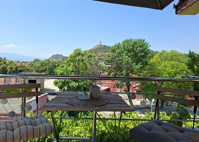 Artistic Loft With Amazing View